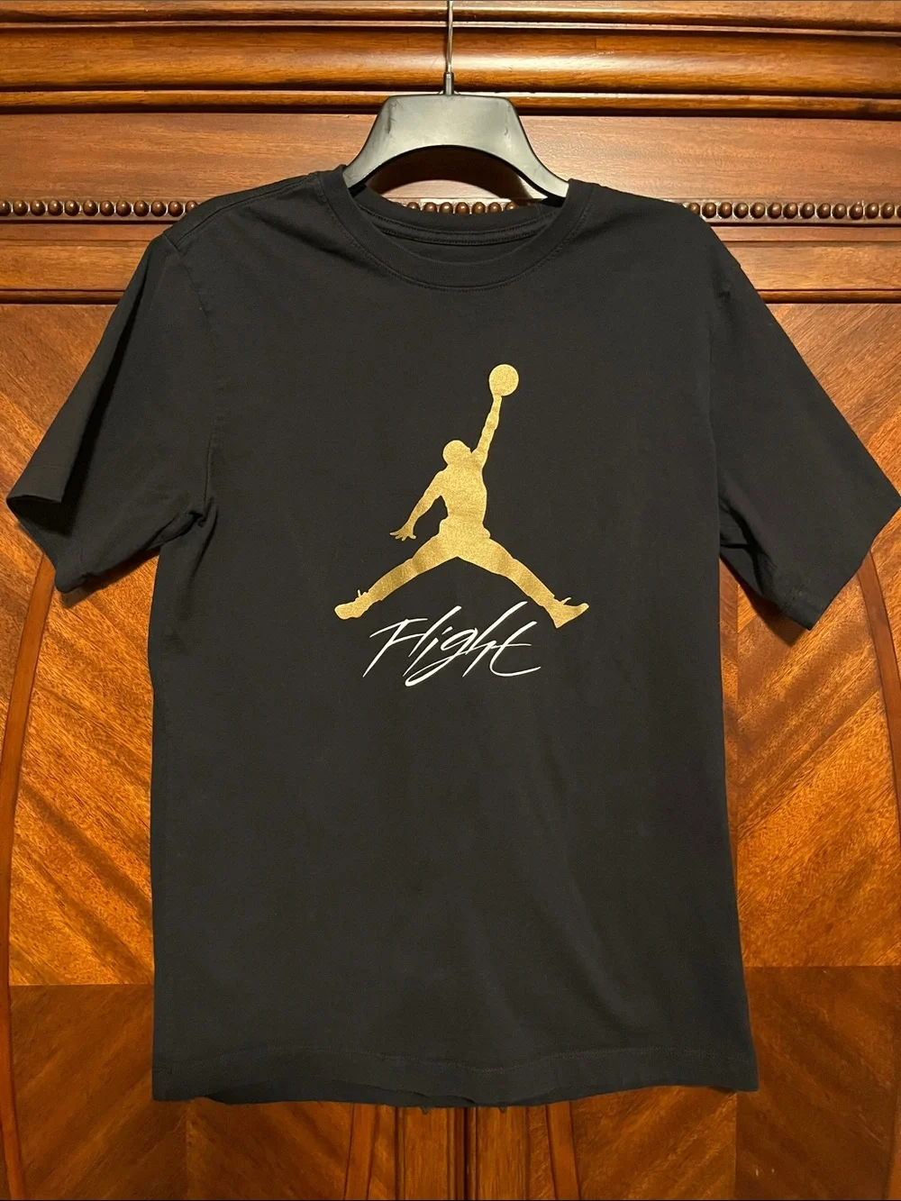 Jordan Flight T-Shirt in Black with Gold Logo